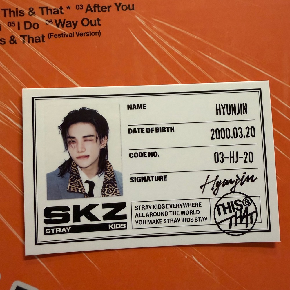 STRAY KIDS HYUNJIN This & That ID Card